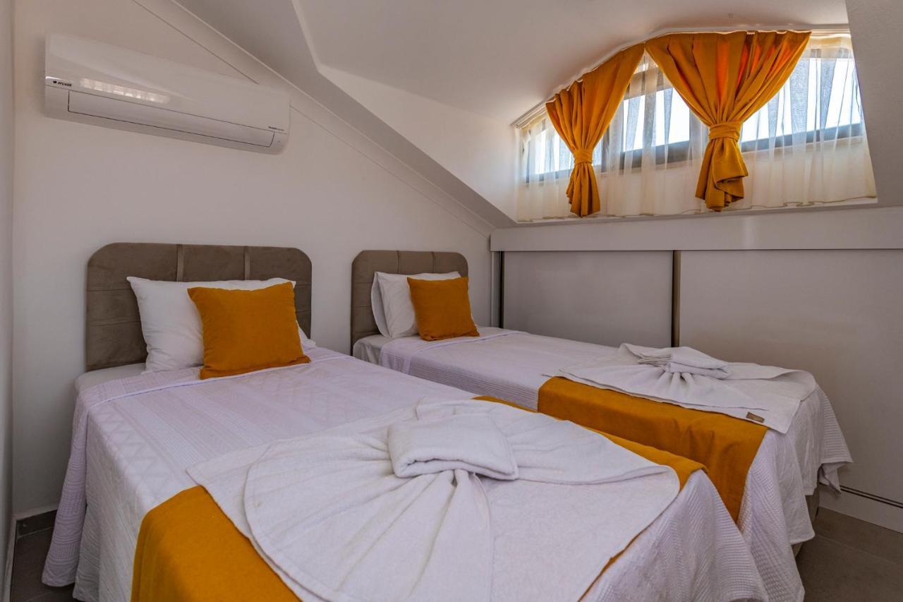 Salkim- 4 Bedroom Holiday Villa In Oludeniz 페티예 외부 사진